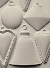 Load image into Gallery viewer, Iron Orchid Designs Mould Bibelots 2