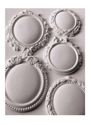 Vintage Brooches 6x10 IOD Mould™
